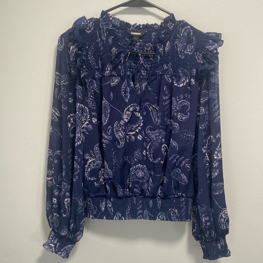 Elegant Express Navy Floral Ruffle Blouse - Size Small